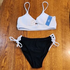 NWT Cupshe Modern Bliss Two Toned Bikini Set